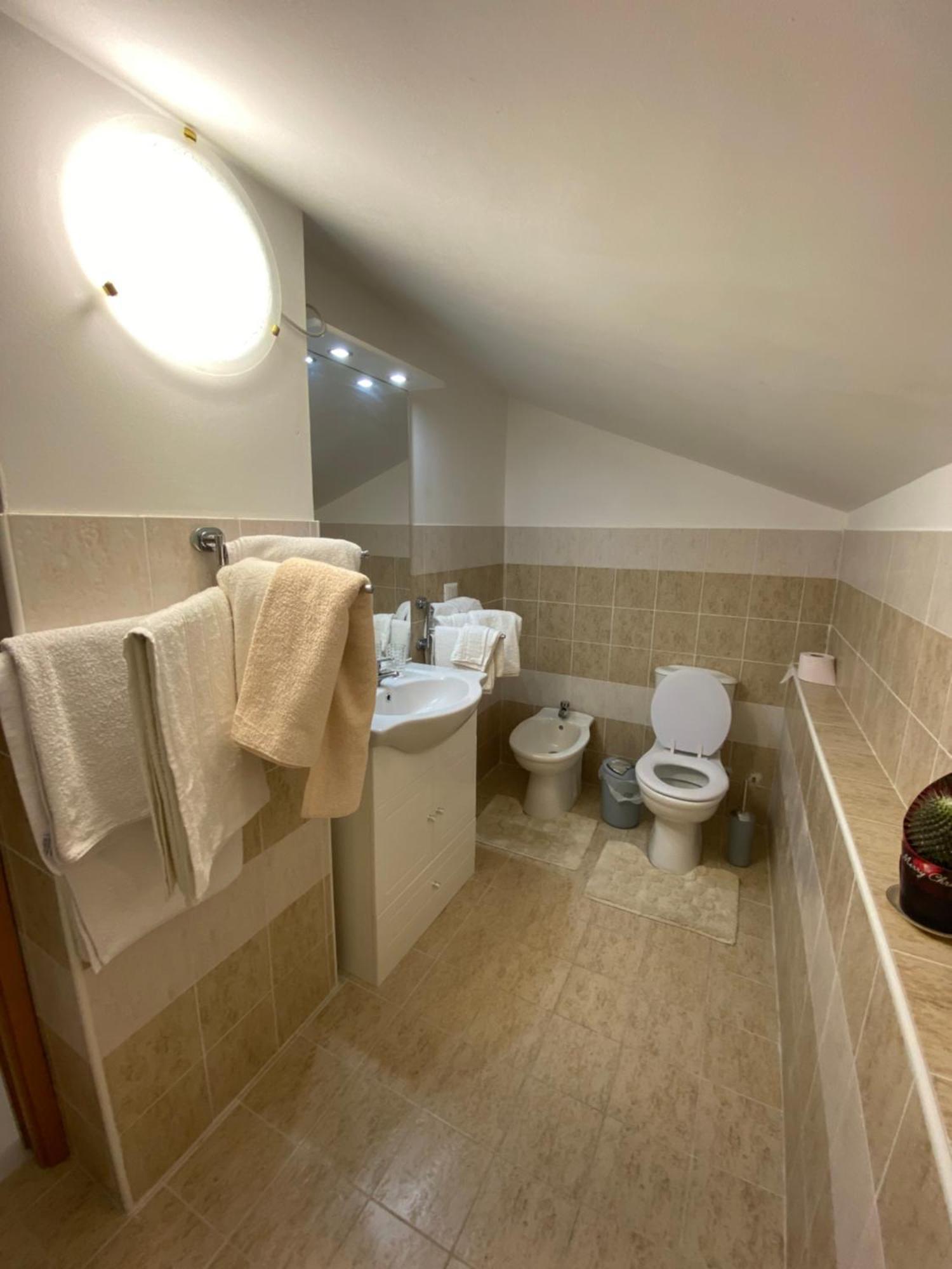Home Pino Center~600 Mt Duomo Ct 卡塔尼亚 外观 照片